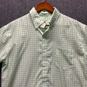 Huk Mens Green Gingham Short Sleeve Button Down Fishing Shirt Size Medium